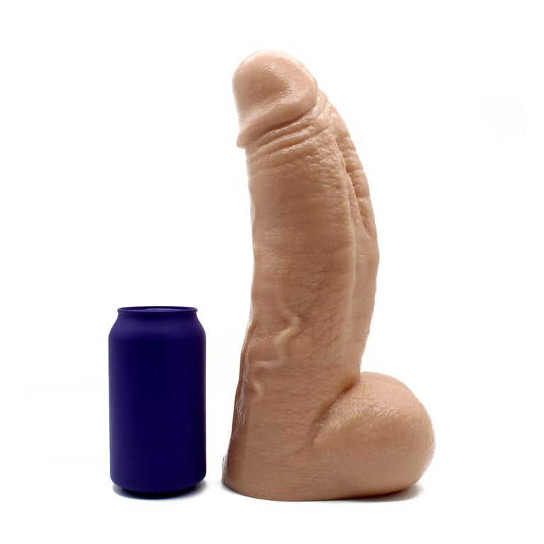 Uberrime Uberrime The Titan Realistic Dildo Medium Soft Shore 8a