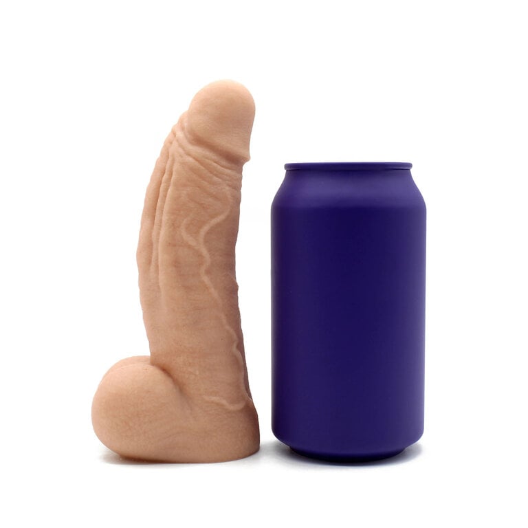 Uberrime Uberrime The Titan Realistic Dildo Medium Soft Shore 8a
