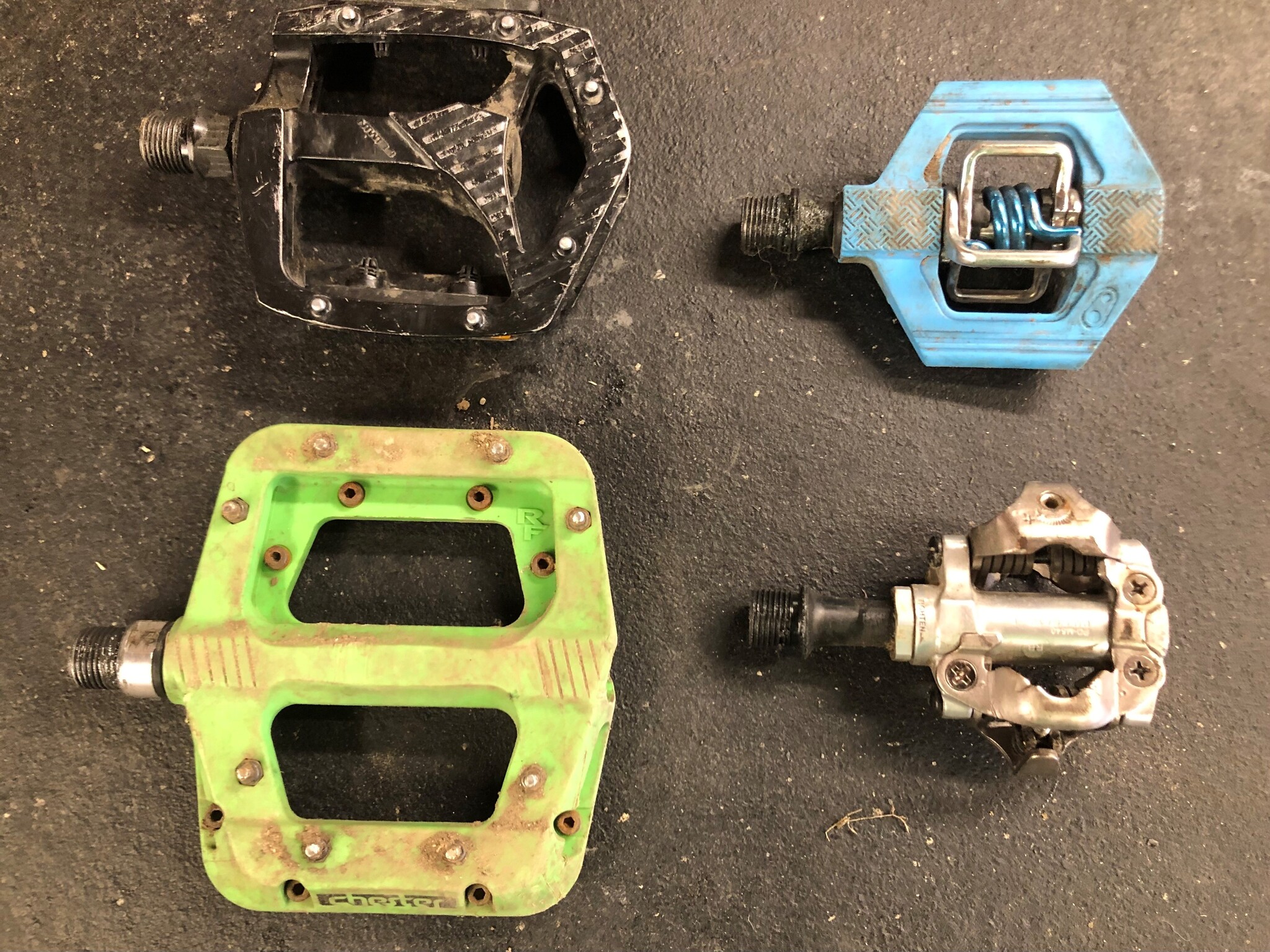 Flat Vs Clipless Pedals