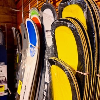 Sale Skis