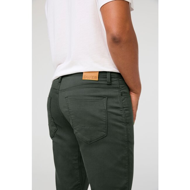 No Sweat Relaxed Taper Pants