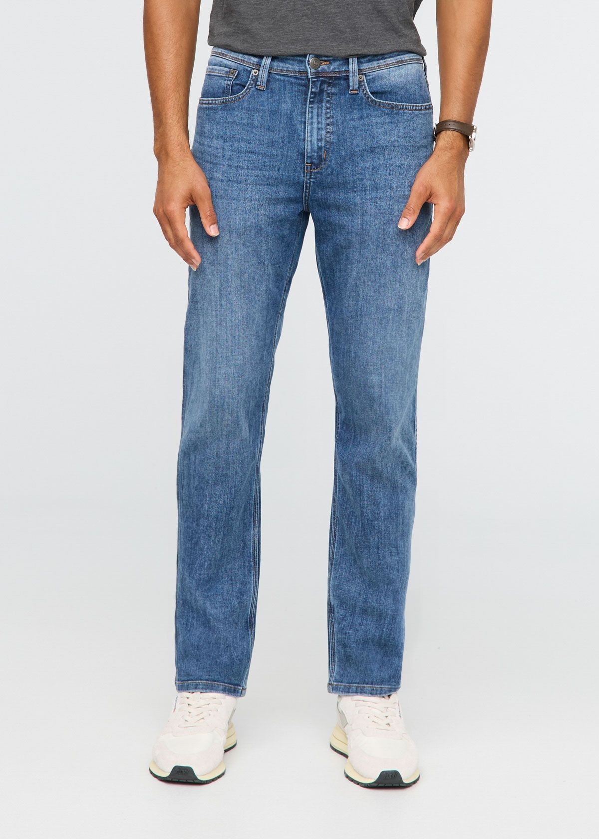 【DISCERNMENT】Arthur Non-Fade Straight Denim Pants DISCERNMENT】Arthur Non-Fade Straight Denim Pants