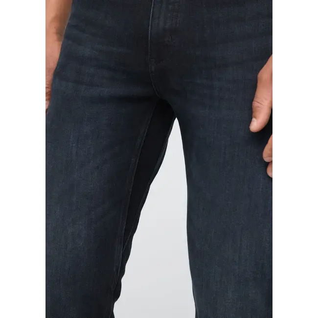 Performance Denim+ Straight Jeans