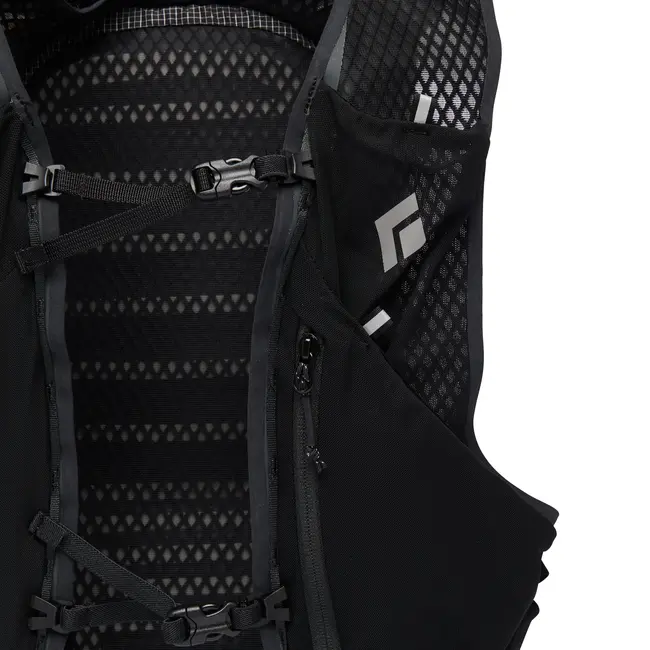 Distance 15 W's - Black - Large