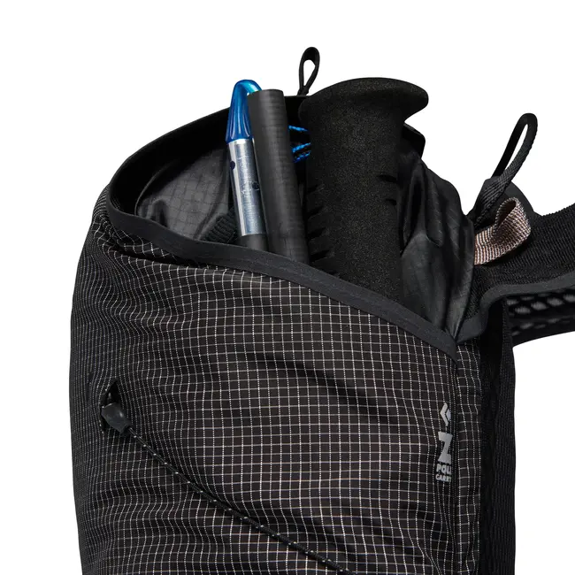 Distance 15 W's - Black - Large