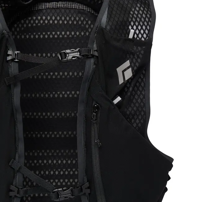 Distance 15 W's - Black - Large