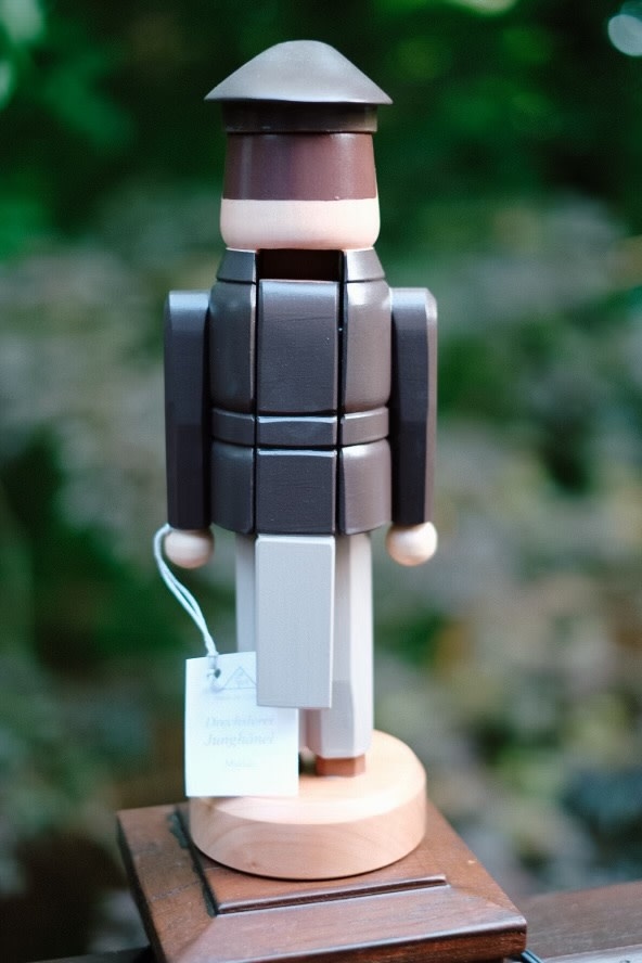 U.S. Army Officer Nutcracker