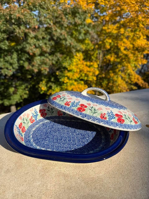 Medium Covered Roaster, Polish Pottery (617)