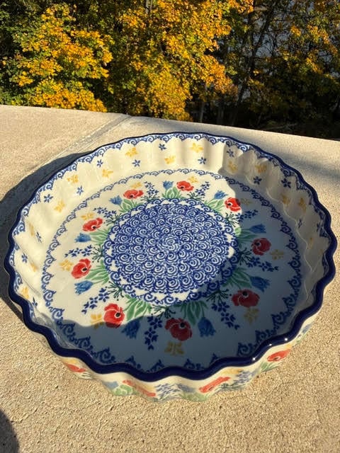 Floral Medium Quiche Dish Polish Pottery (910)