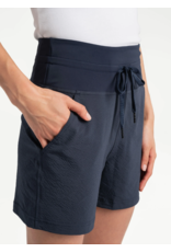 LOLË LSW4334 MOMENTUM SHORTS