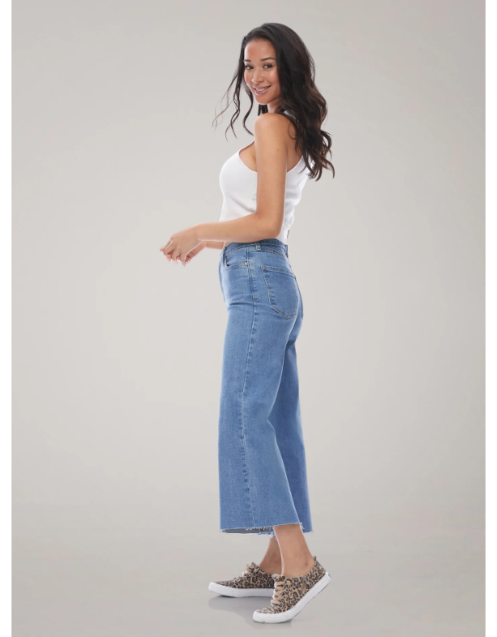 YOGA JEANS 2561 LILY-WIDE LEG HIGH RISE 25