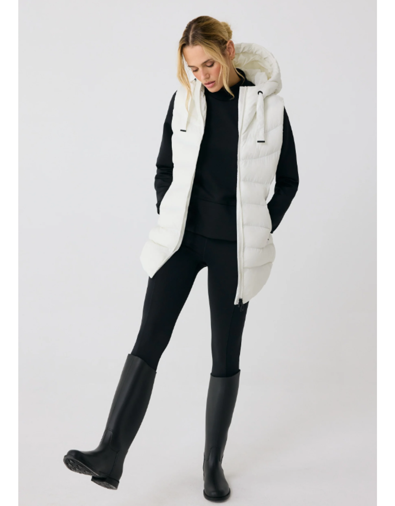 LOLË LUW0879 TRANSITION VEST