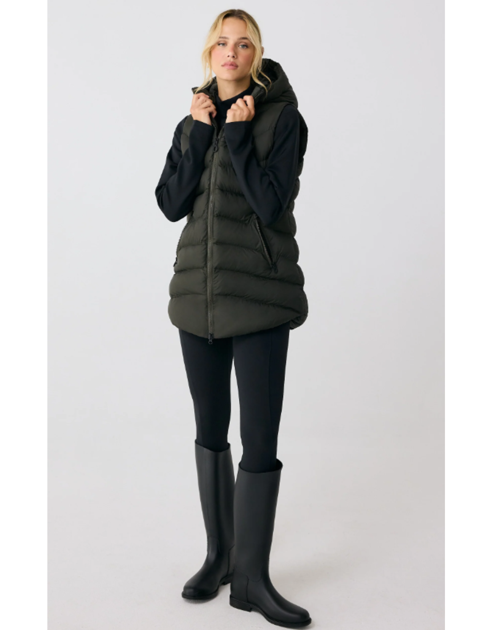 LOLË LUW0879 TRANSITION VEST