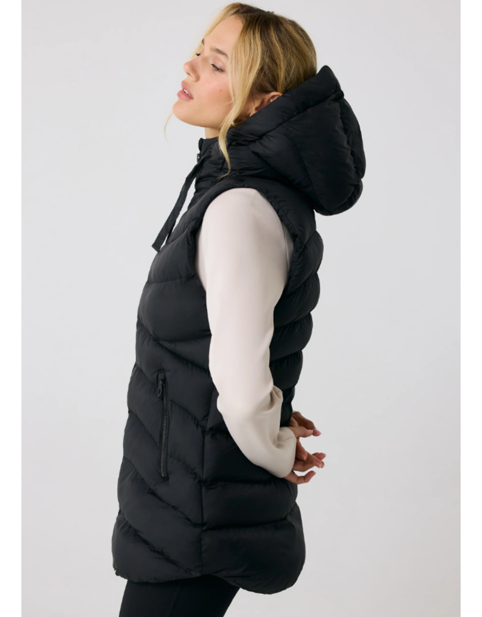 LOLË LUW0879 TRANSITION VEST