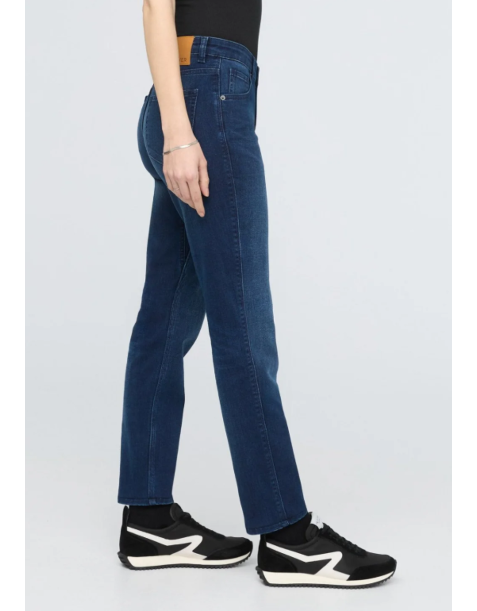 DUER WFLR4001 Performance Denim Girlfriend Jean