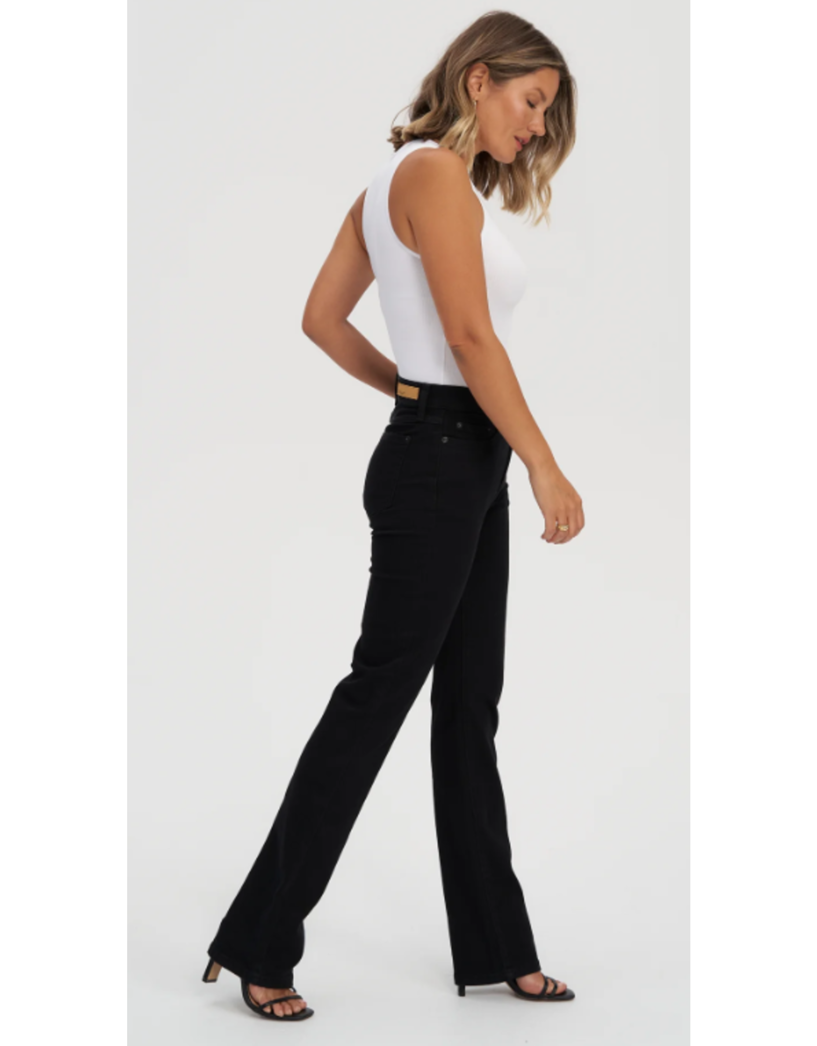 YOGA JEANS 2016BK-C34 CHLOE  JAMBE DROITE 34 PO