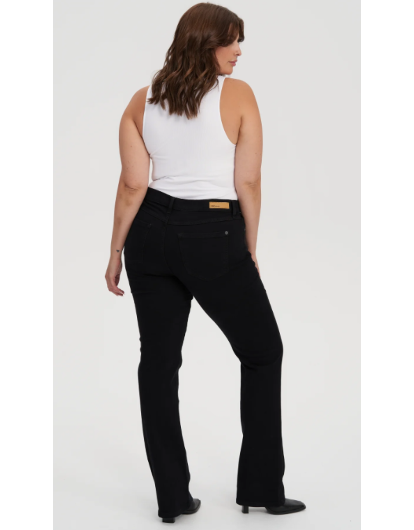 YOGA JEANS 2016BK-C34 CHLOE  JAMBE DROITE 34 PO