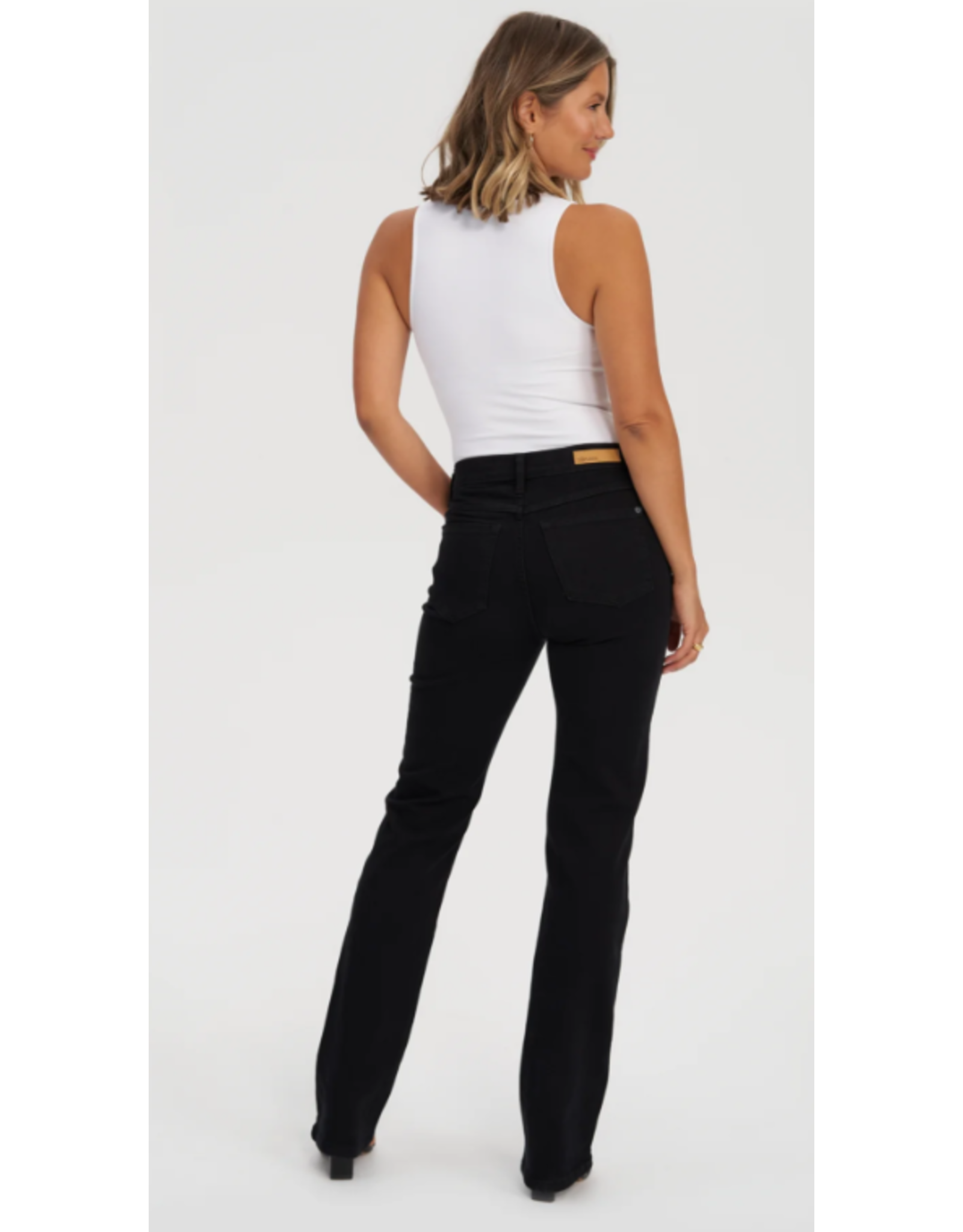 YOGA JEANS 2016BK-C34 CHLOE  JAMBE DROITE 34 PO