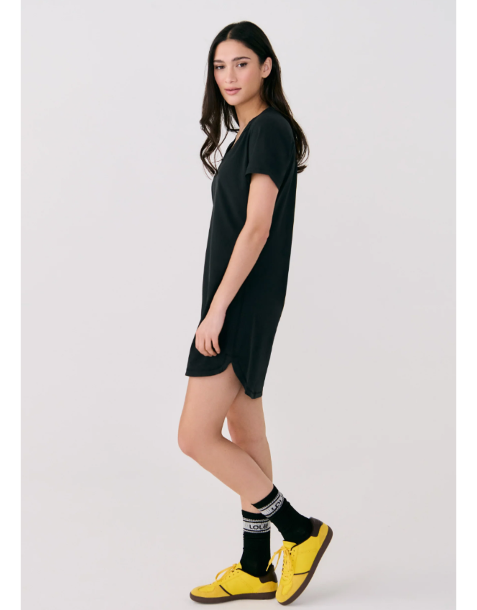 LOLË LSW4618 OLIVIE V ROBE