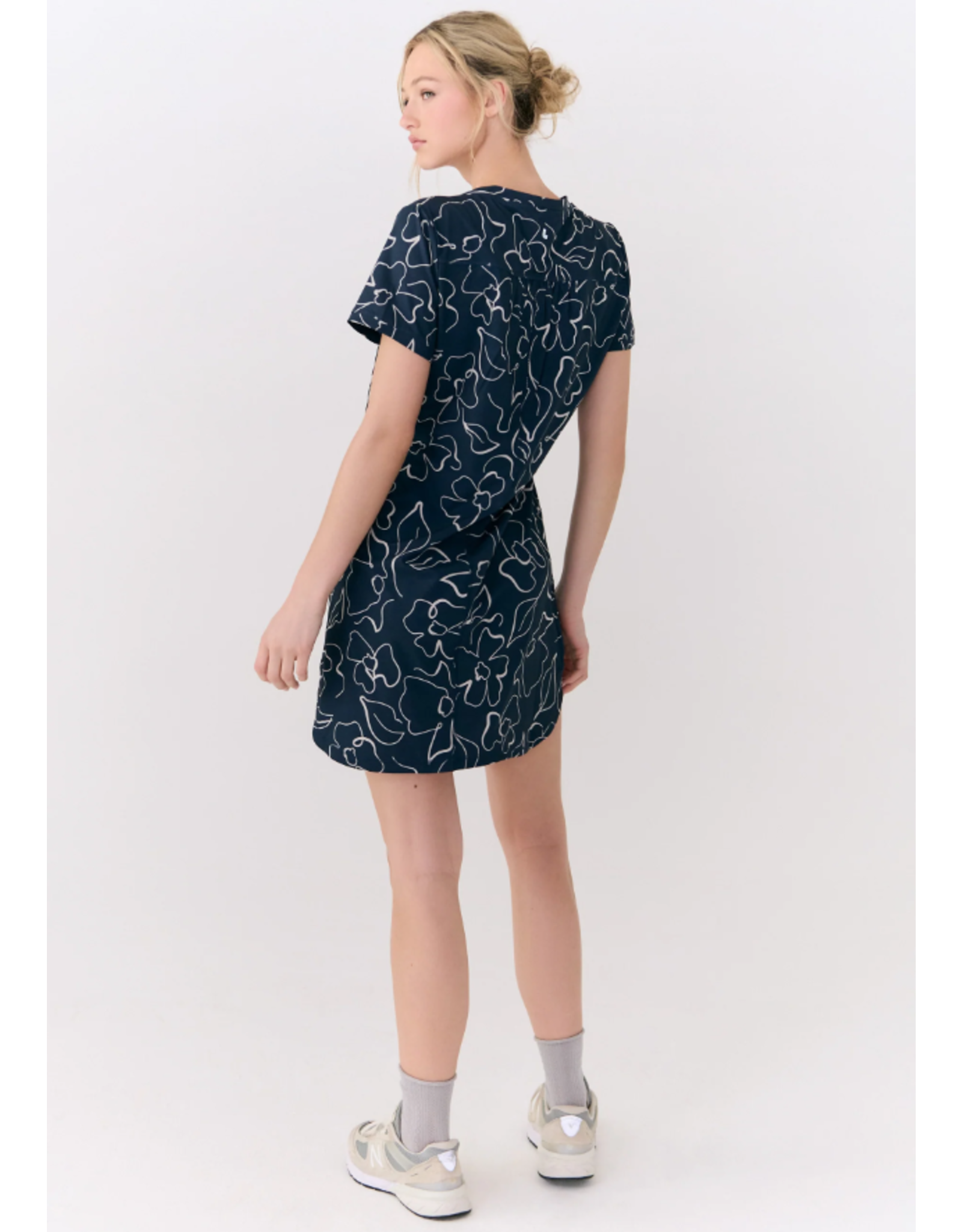 LOLË LSW4618 OLIVIE V ROBE