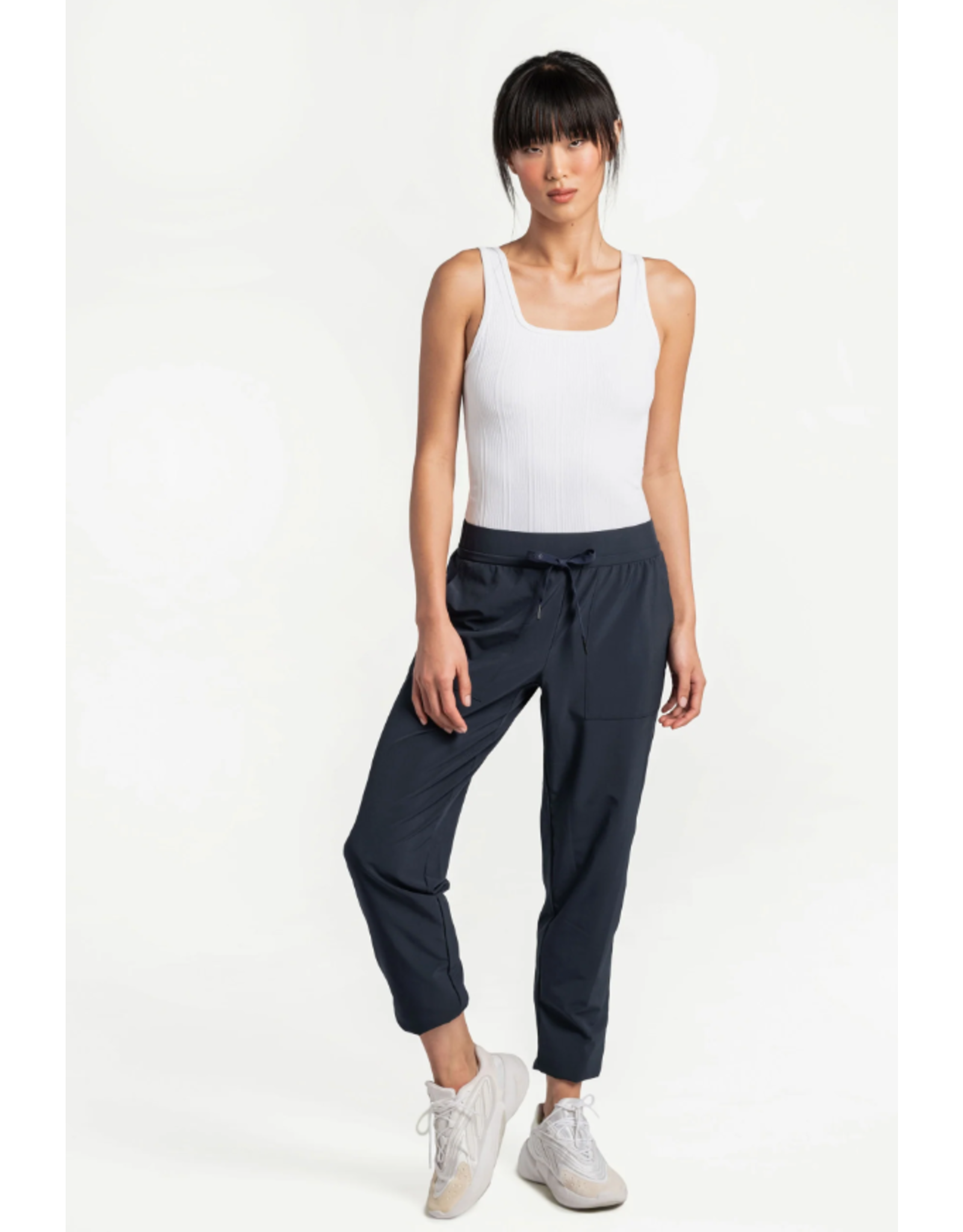 LOLË LSW4603 OLIVIE JOGGER