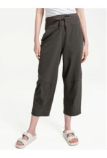 LOLË LSW4292 MOMENTUM CROP