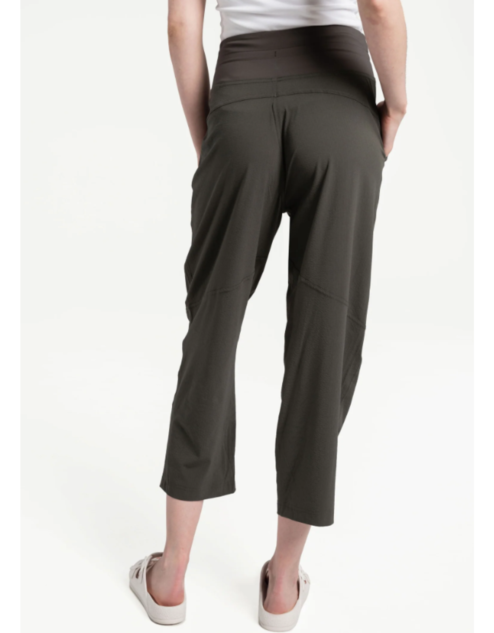 LOLË LSW4292 MOMENTUM CROP