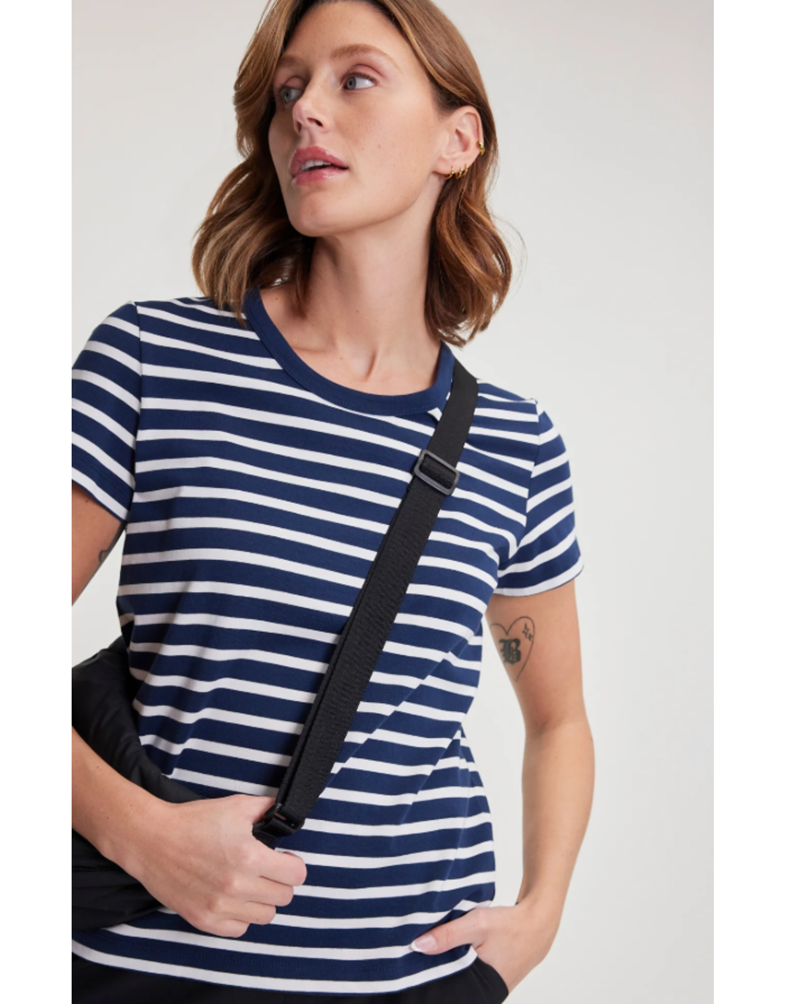 FIG INB39100-O NEWPORT MANCHE COURTE
