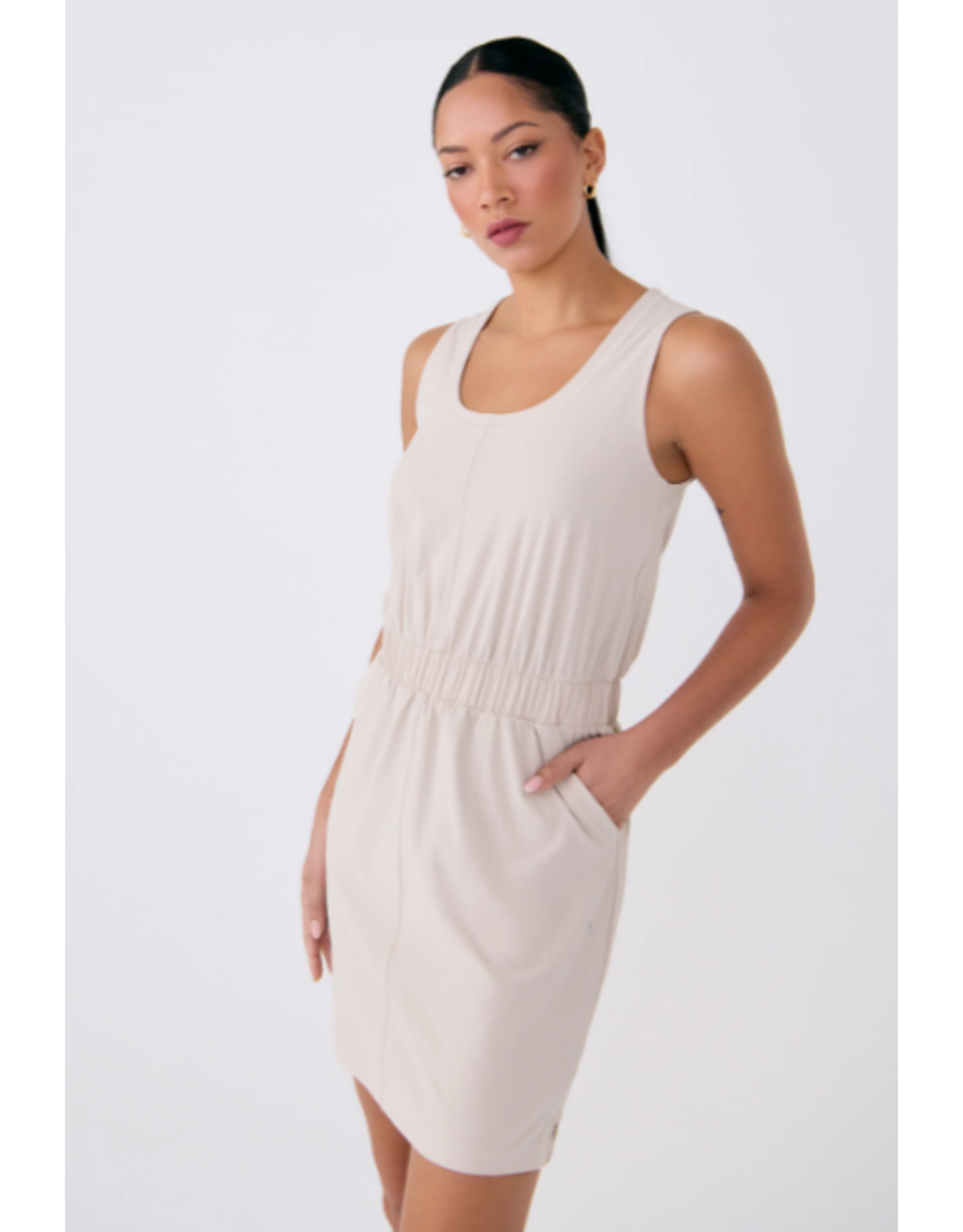 LOLË LSW4615 SOFIA COL ROND ROBE
