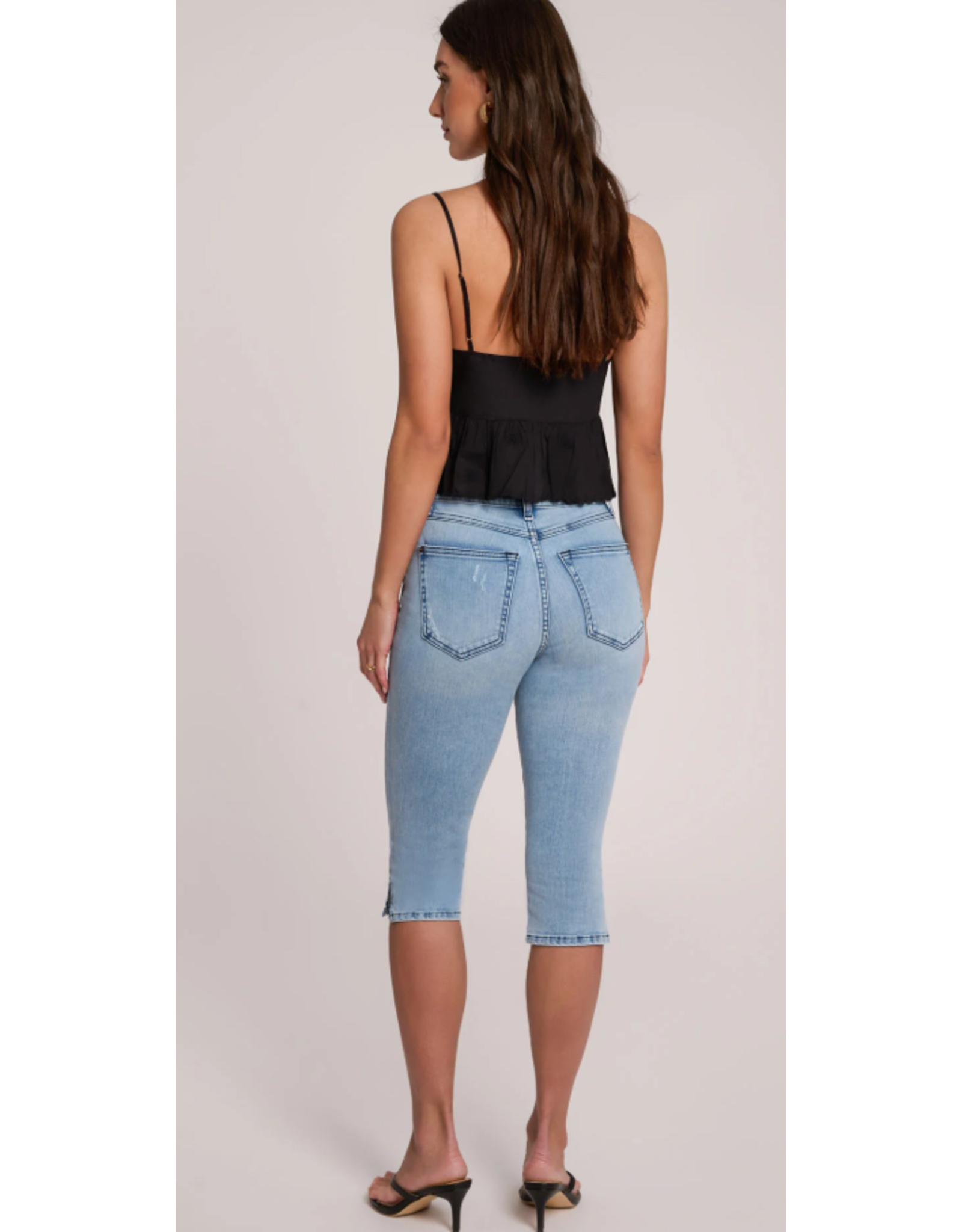 YOGA JEANS 2726 Capri skinny 17 po taille regulière