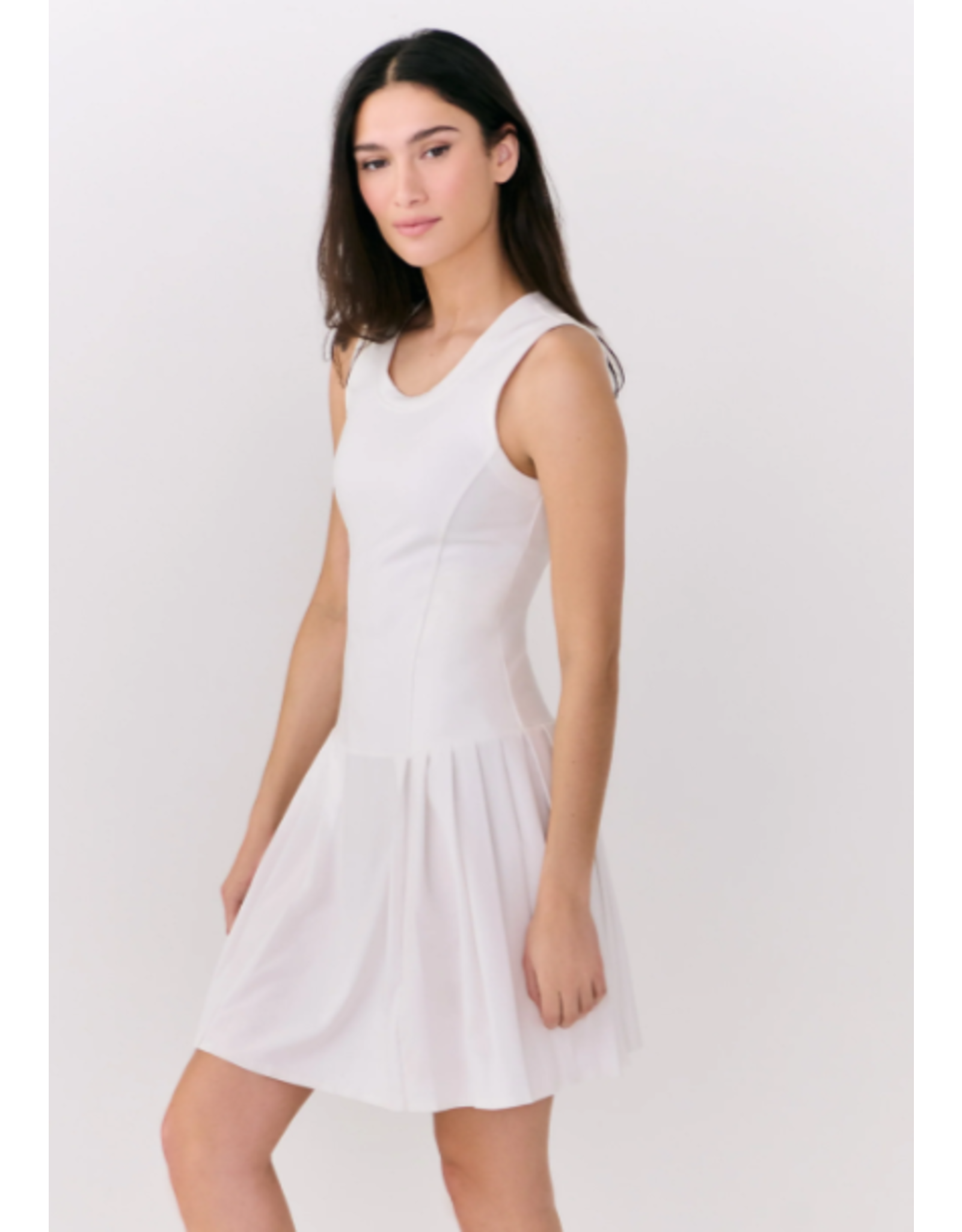 LOLË LSW4591 GAME ROBE SANS MANCHE