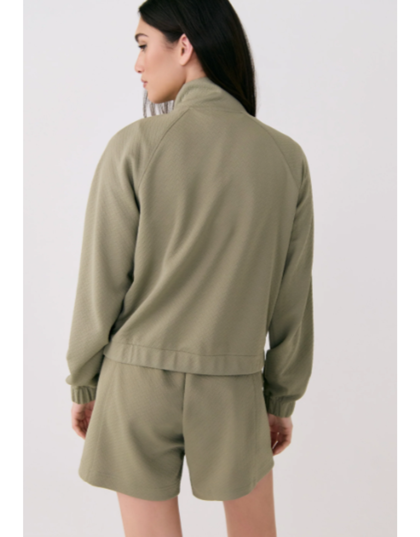 LOLË LSW4594 CITY HALF ZIP TOP