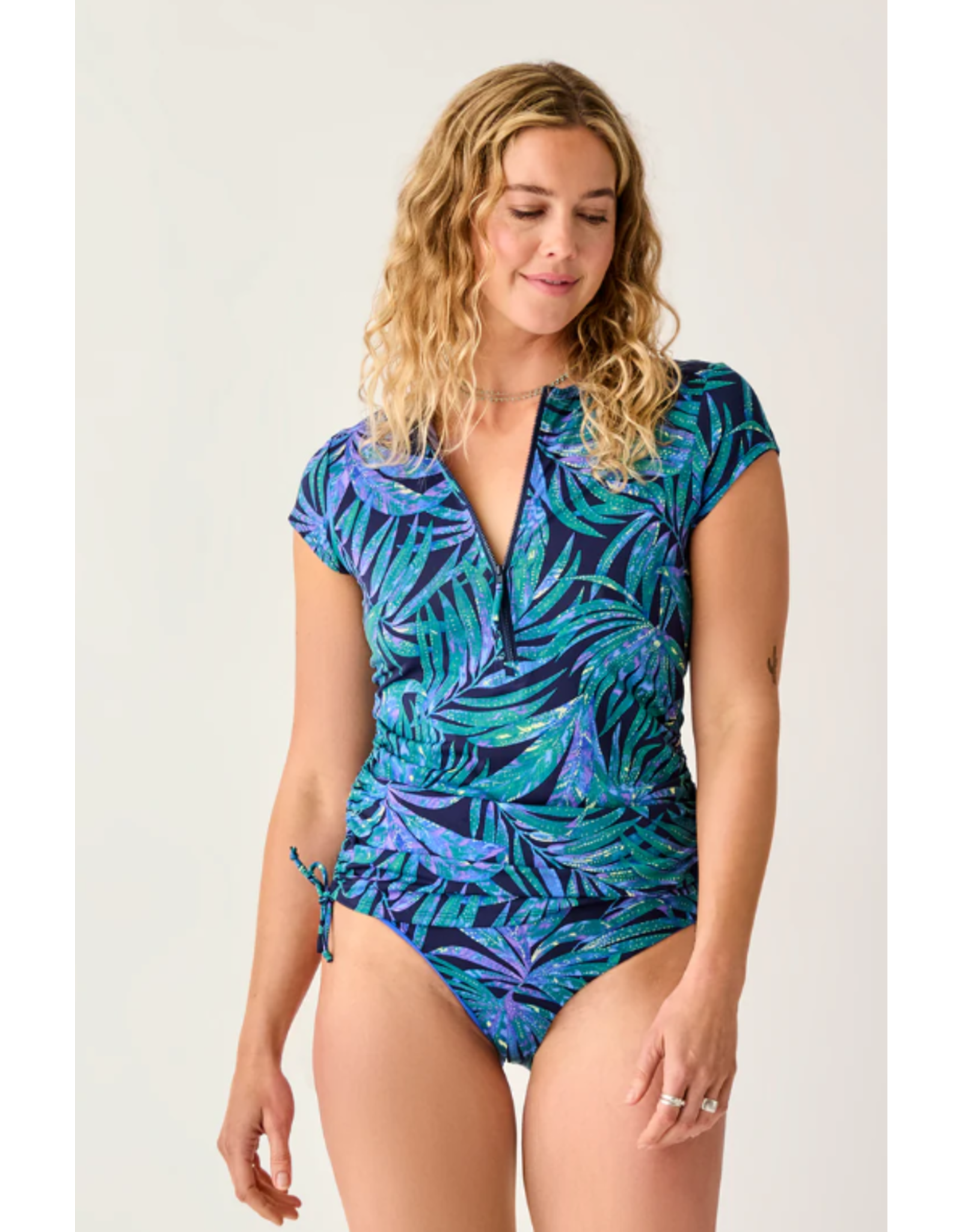 CARVES RGCR26 Dawson Rashguard