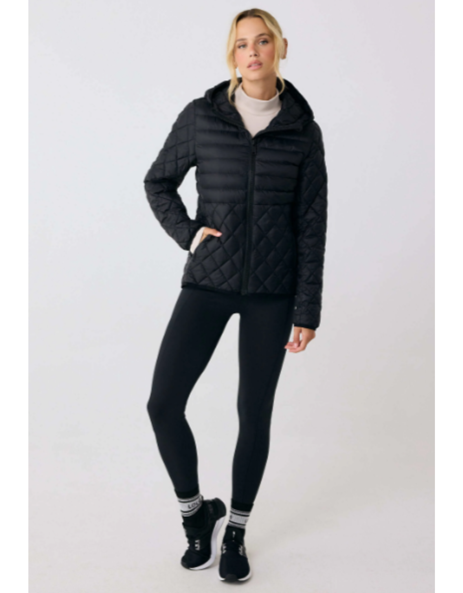 LOLË LUW0970 THE BASE MANTEAU ISOLÉ