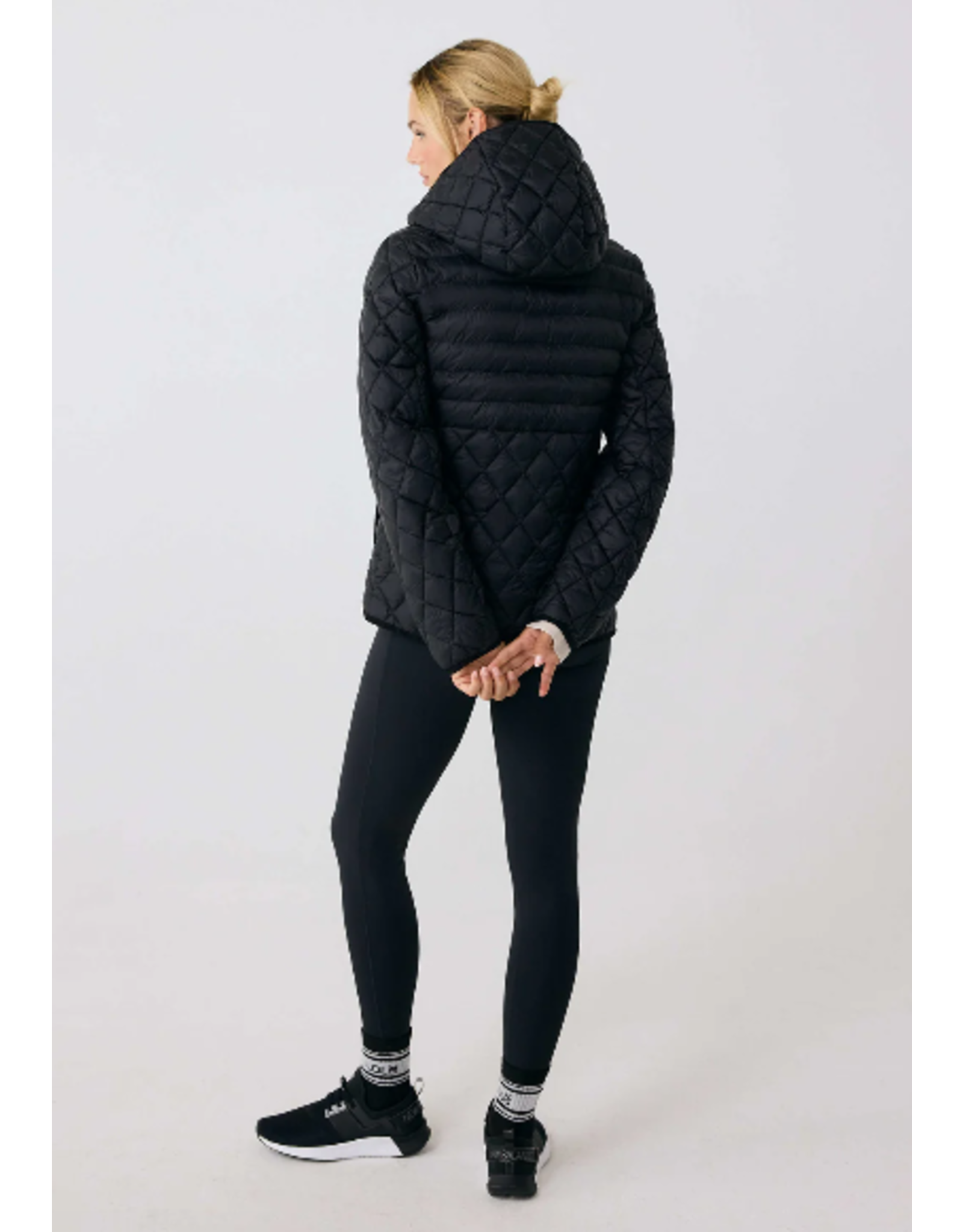 LOLË LUW0970 THE BASE MANTEAU ISOLÉ