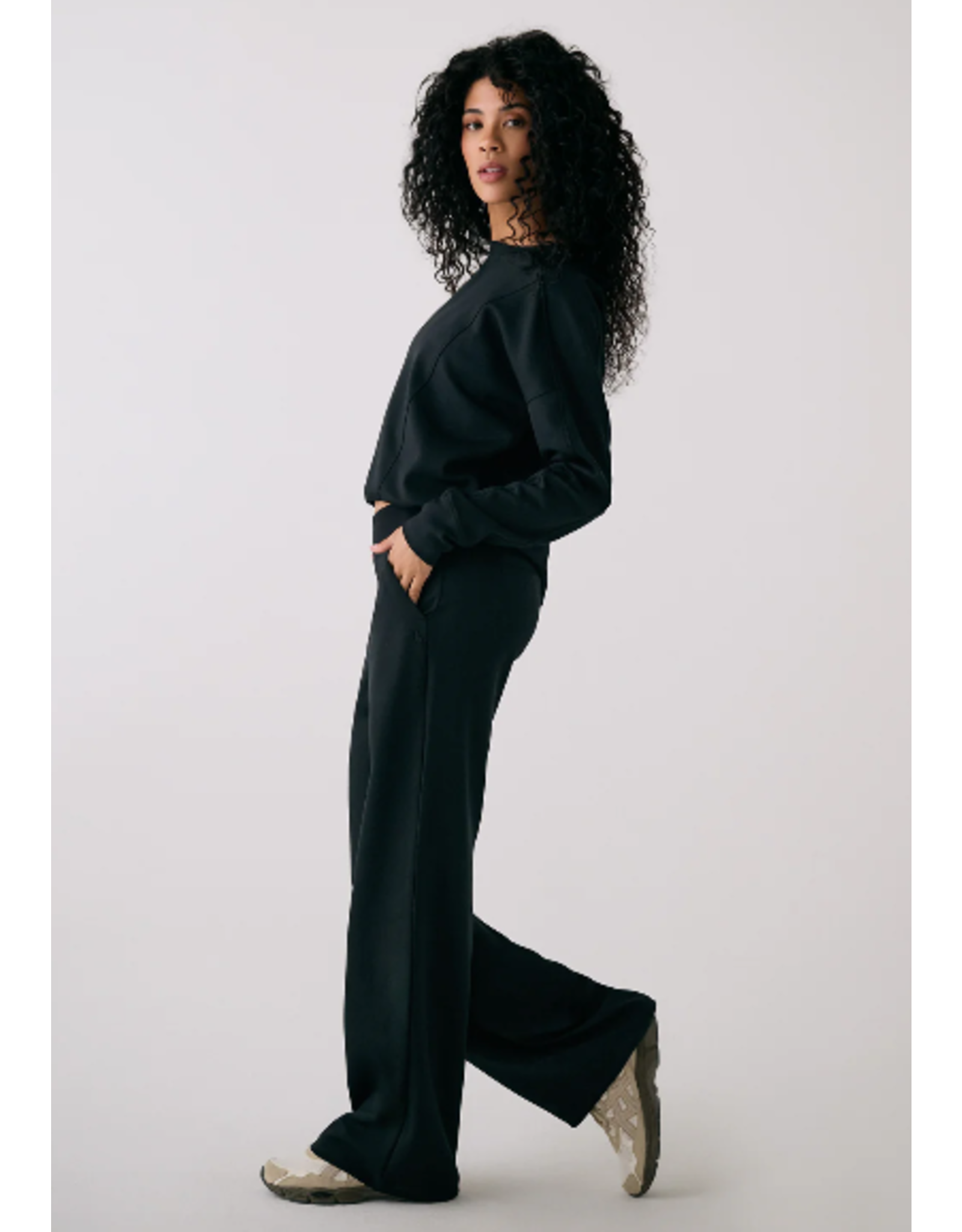 LOLË LSW4654 FLOW  JAMBE ÉVASÉE