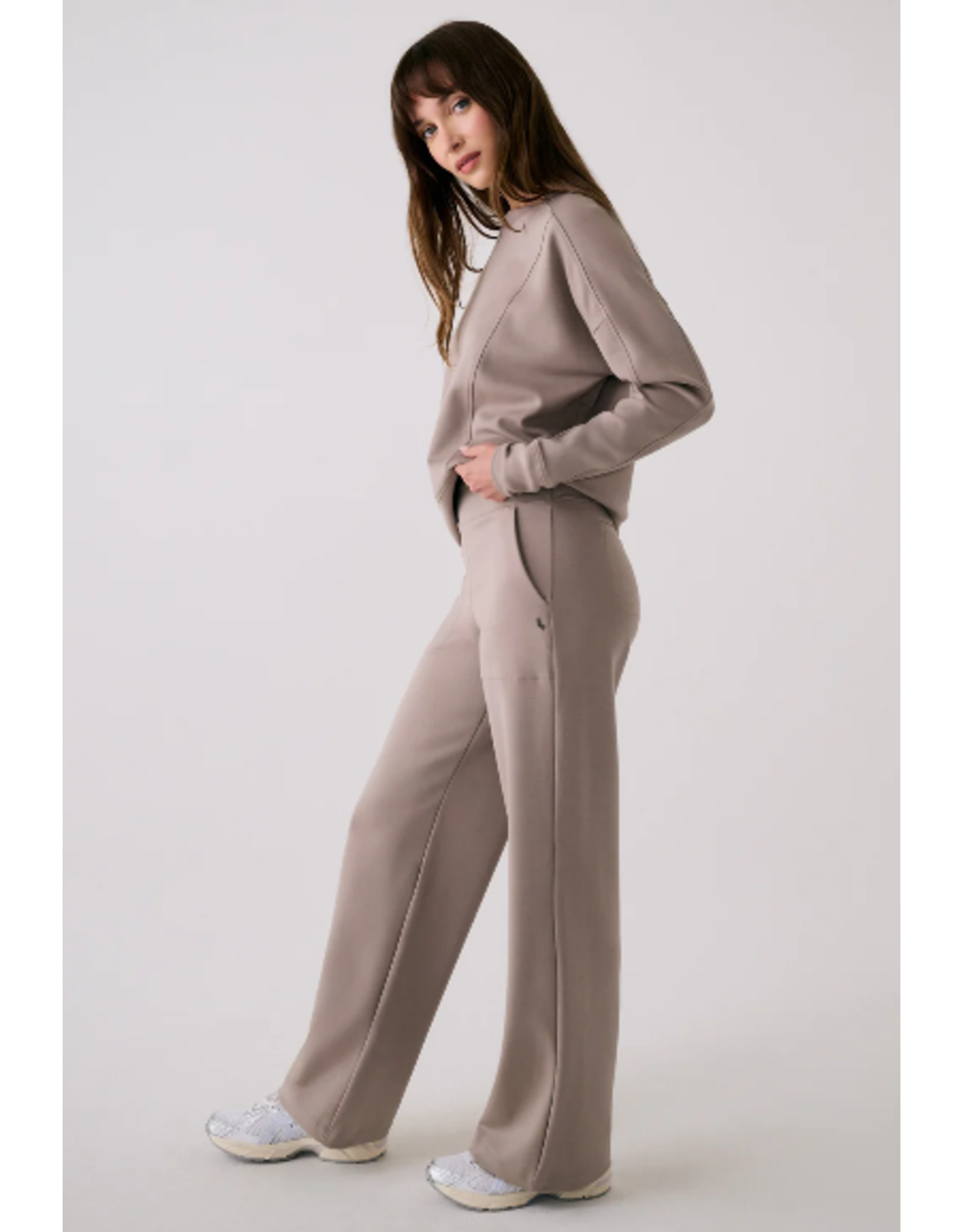 LOLË LSW4654 FLOW  JAMBE ÉVASÉE