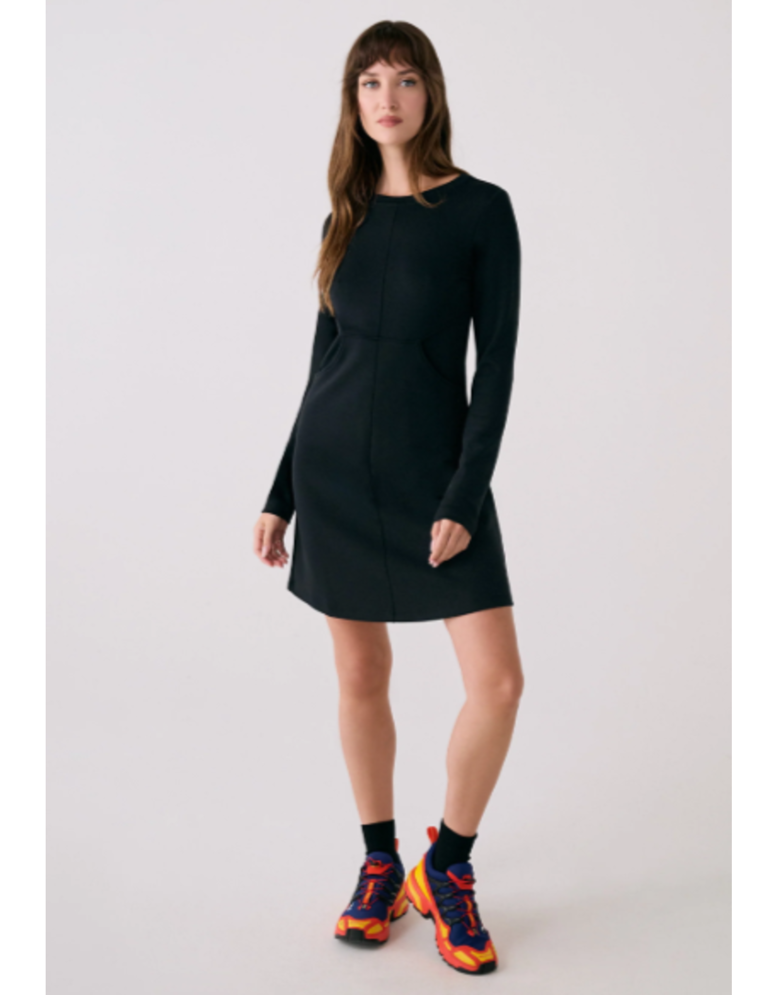 LOLË LSW4652 FLOW ROBE