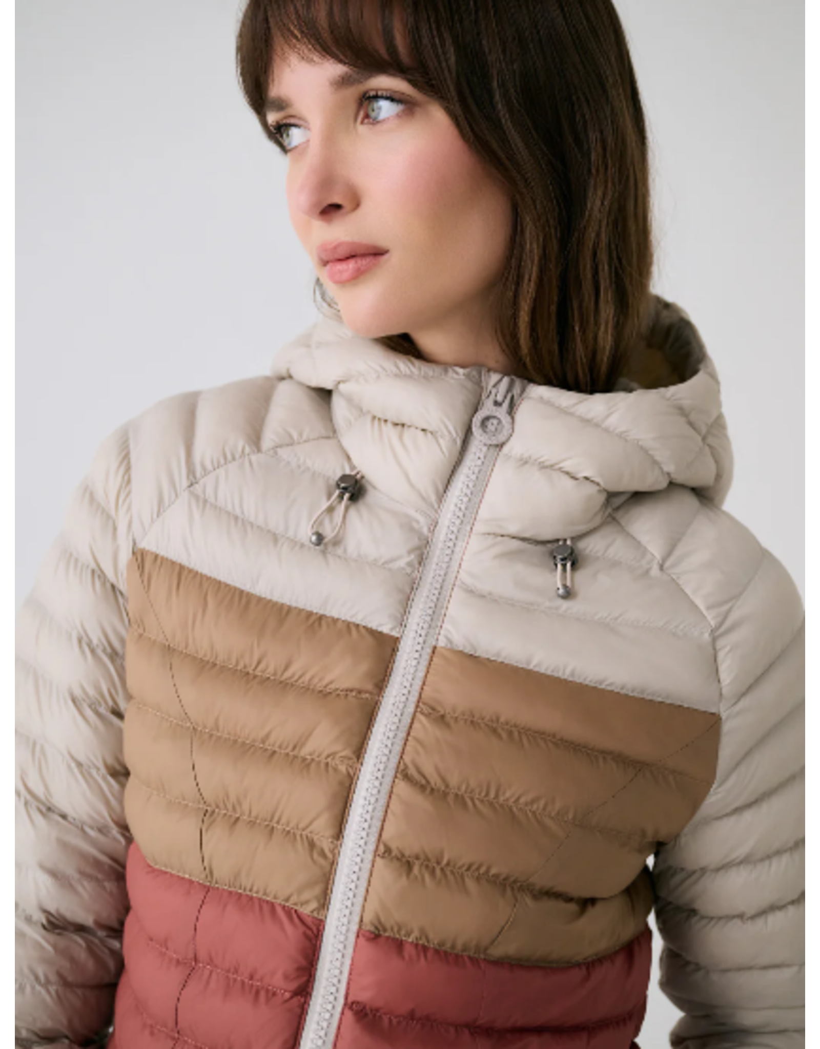 LOLË LUW0940 VALLEY SYNTH DUVET MANTEAU