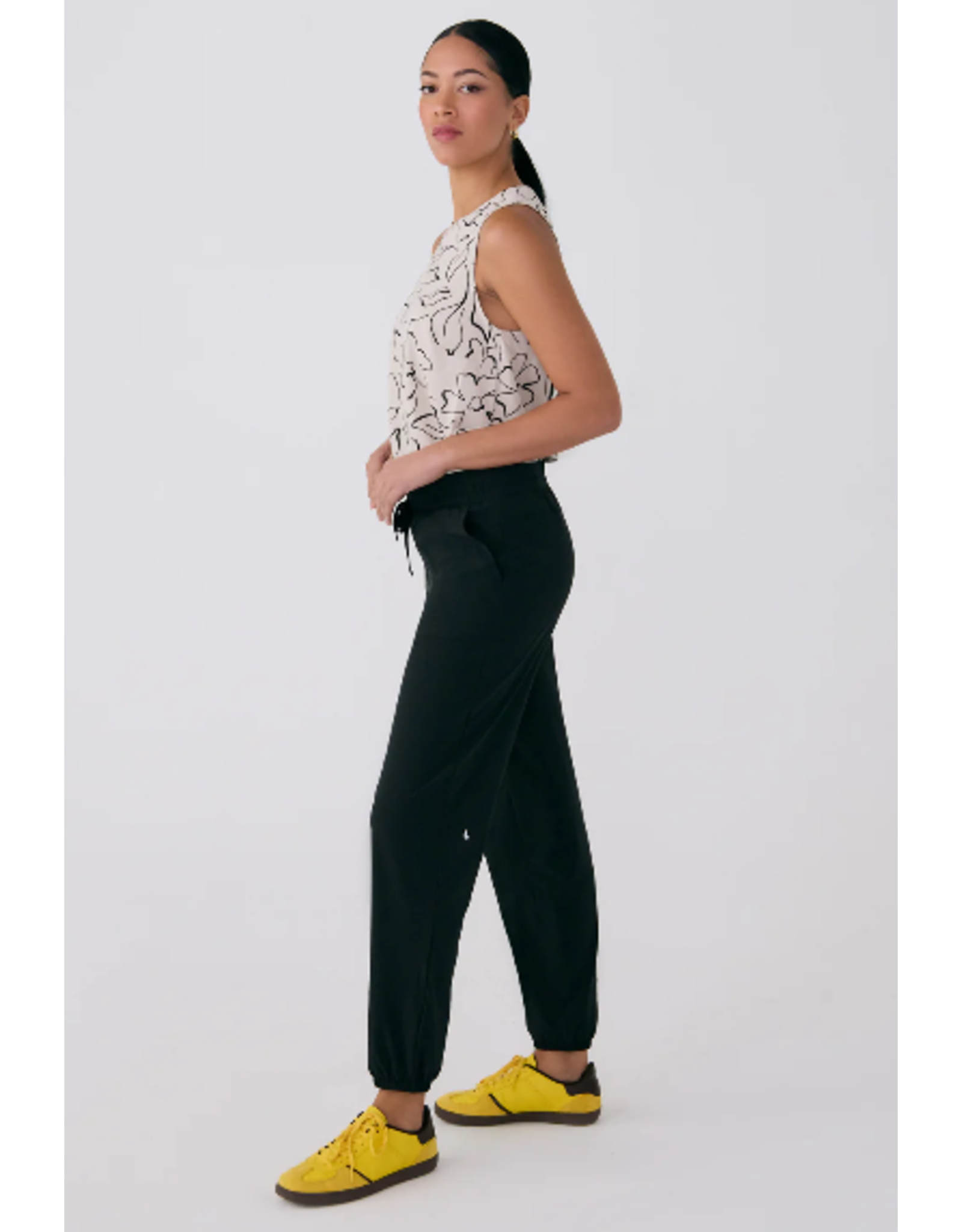 LOLË LSW4675 OLIVIE JOGGER