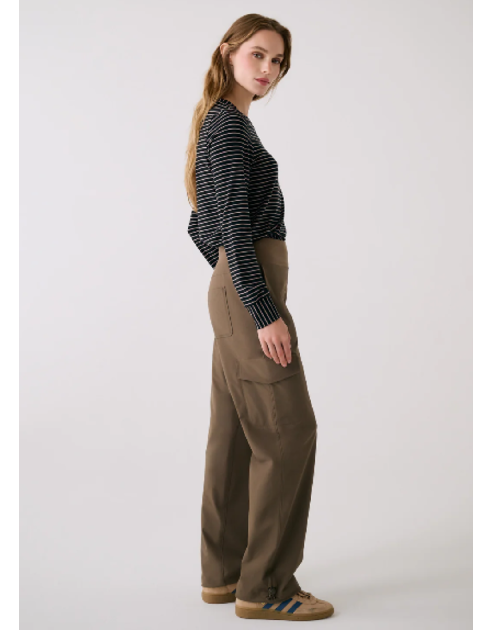LOLË LSW4667 OLIVIE TECH TROUSERS