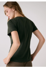 LOLË LSW4666 LAURIER LOGO T-SHIRT
