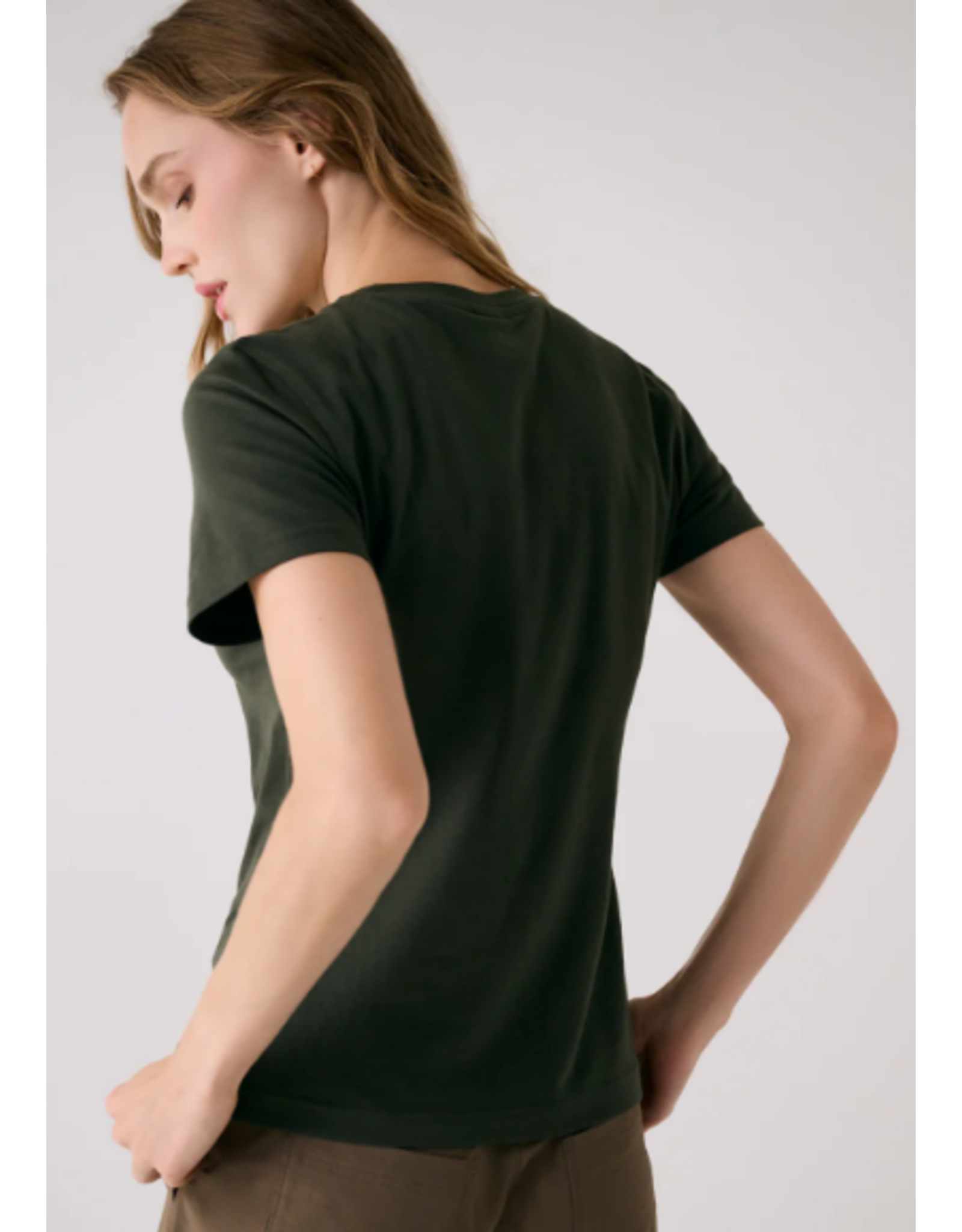 LOLË LSW4666 LAURIER LOGO T-SHIRT