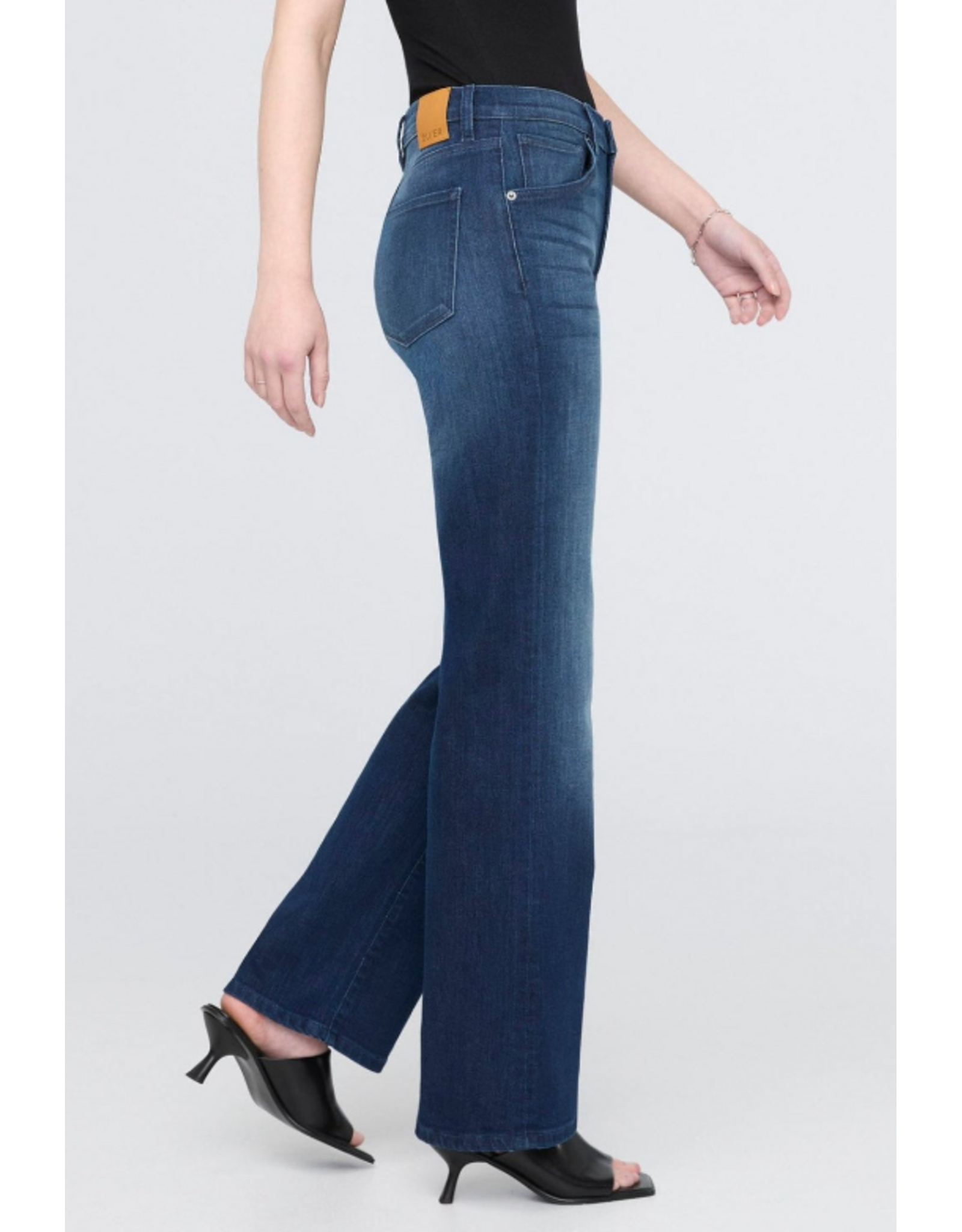 DUER WFGR4527 Performance Denim+ High Rise Straight