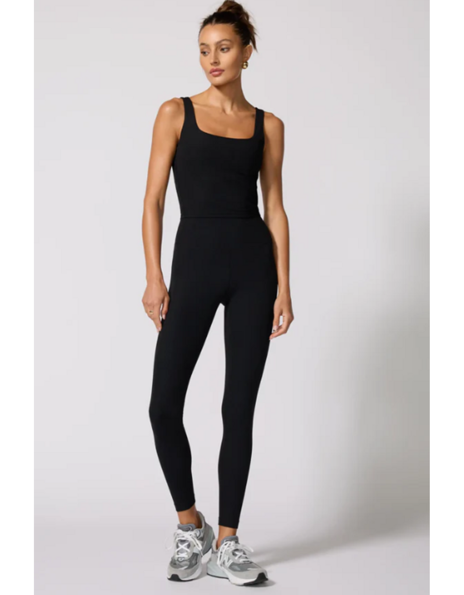 MPG 11A1161 RIBBED CROP CAMISOLE