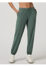 VUORI VW4190 Halo Modern Sweatpant