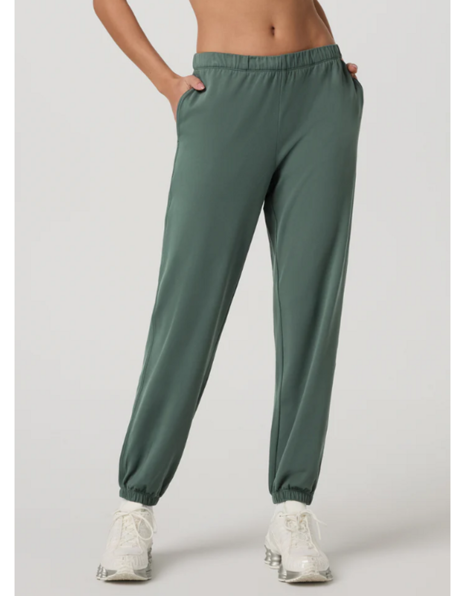 VUORI VW4190 Halo Modern Sweatpant