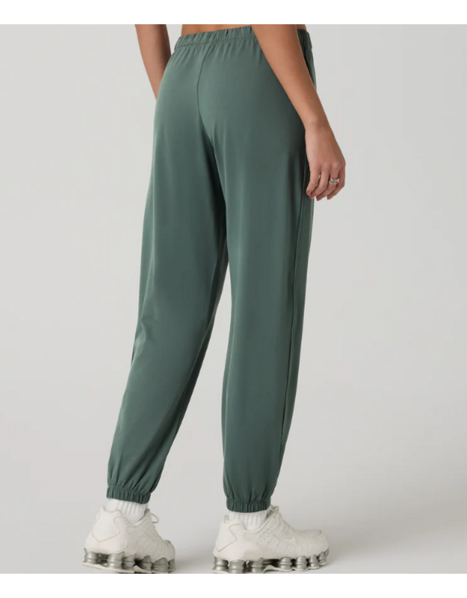 VUORI VW4190 Halo Modern Sweatpant