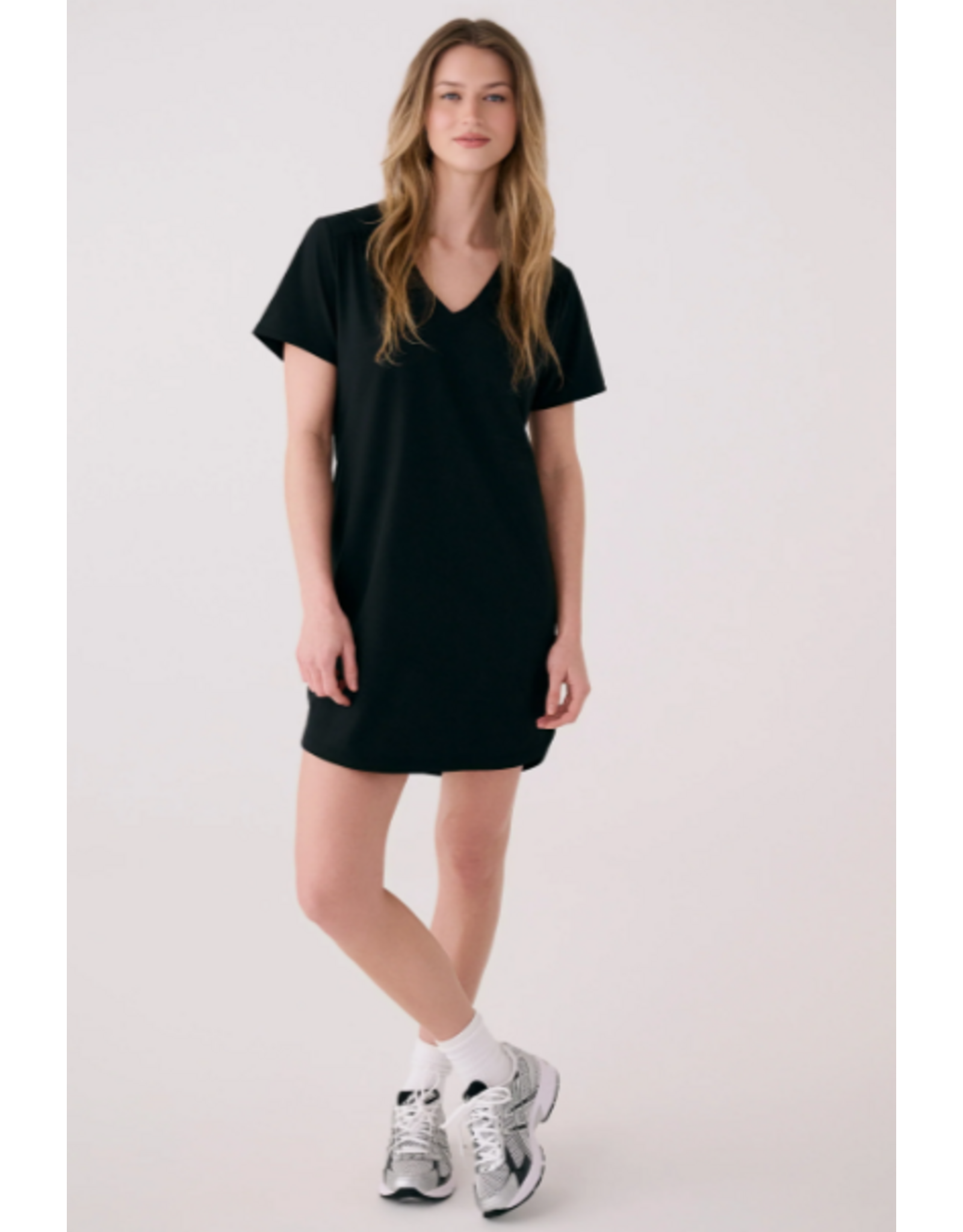 LOLË LSW4695 OLIVIE COL V ROBE