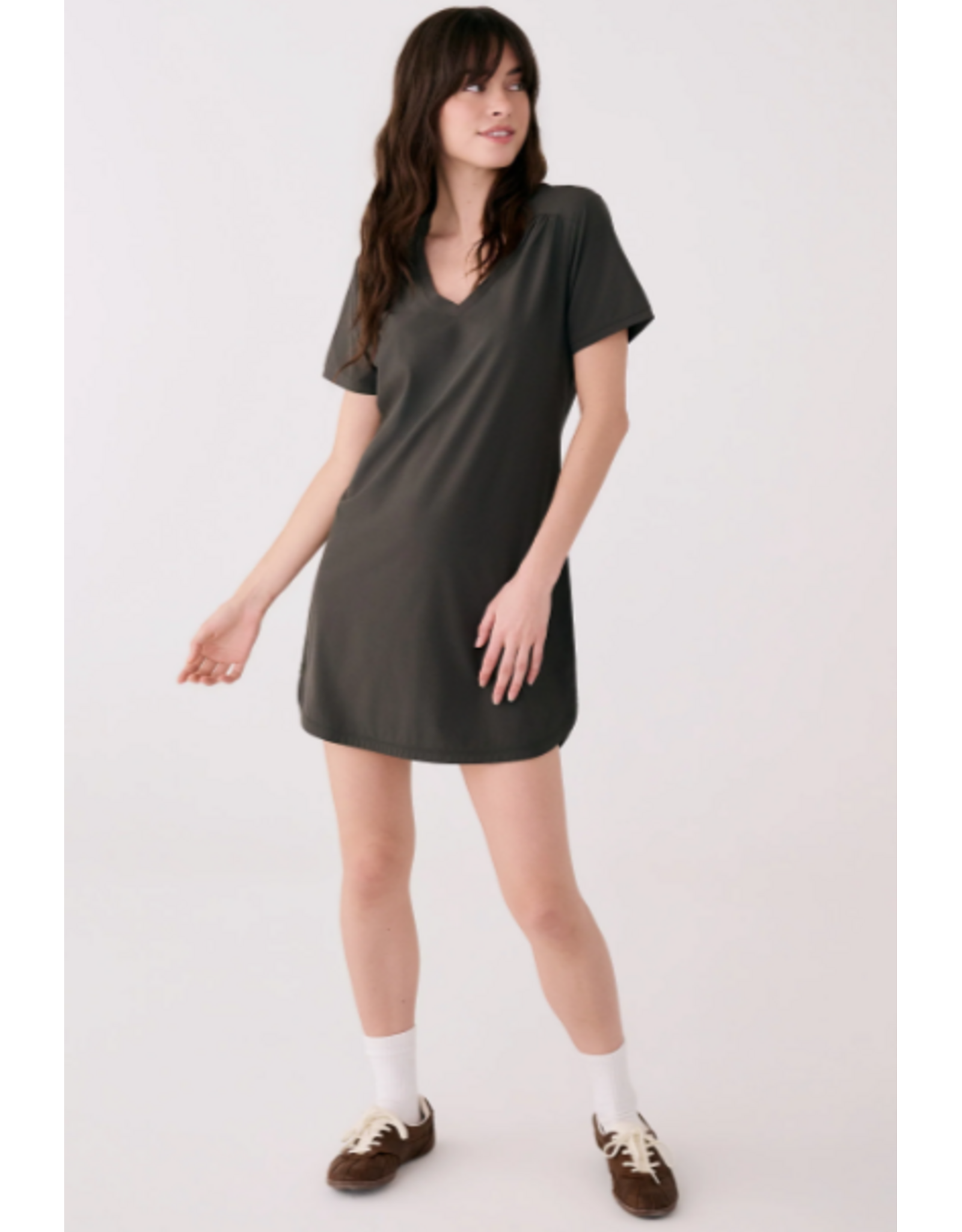 LOLË LSW4695 OLIVIE COL V ROBE